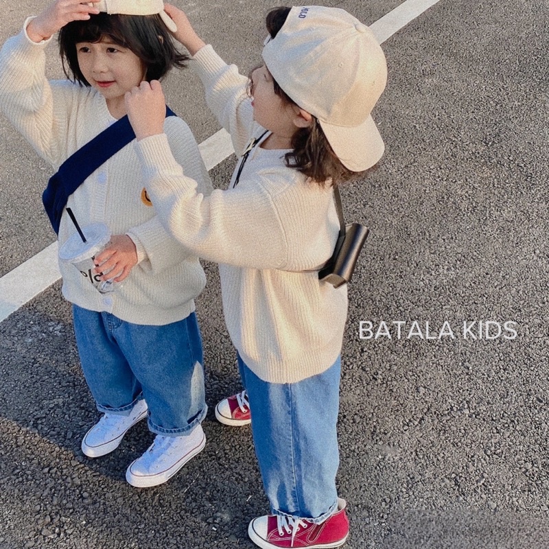 Quần jean cho bé Batala kids quần bò ống suông bé trai bé gái dáng Hàn quốc siêu xinh JSB01