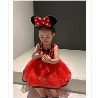 Váy đỏ chấm bi trắng bé gái