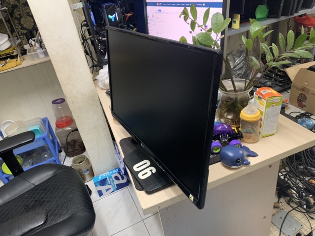 Màn hình 24 inch LG 24mp47 led ips độ phân giải full hd cổng kết nối HDMI VGA hình ảnh nét đẹp hình thức đẹp | BigBuy360 - bigbuy360.vn