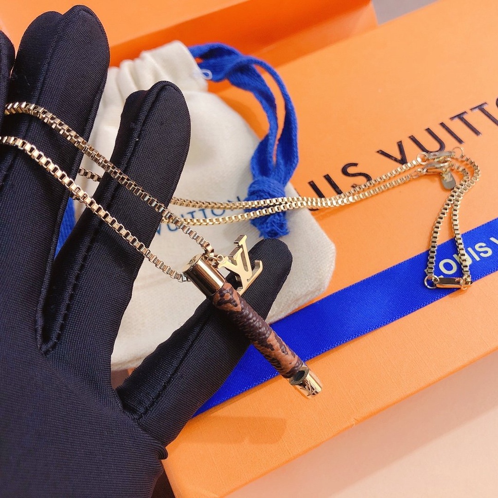 LOUIS VUITTON Vòng cổ Thép Titan Họa Tiết Lv Sang Trọng Cho Nam Nữ