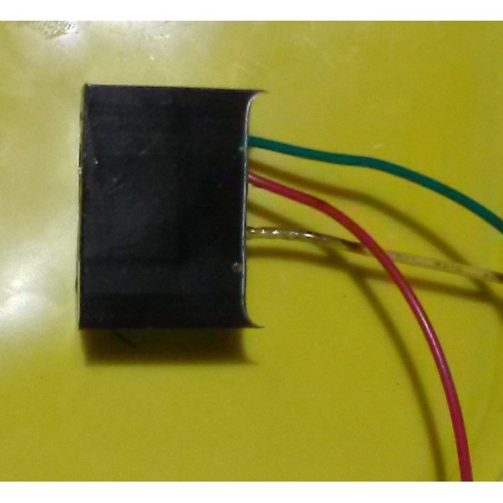 Cục chớp hậu F1,  nháy 3 nhịp, dùng cho mọi loại đèn, còi của xe máy