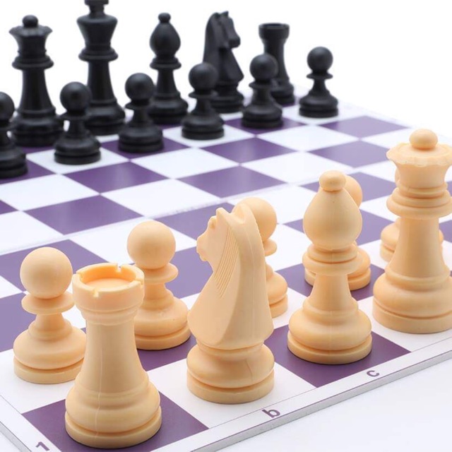 Bộ Cờ Vua Tiêu Chuẩn Quốc Tế FIDE RoyalChess- RC2003 ( Bàn Cờ Format)
