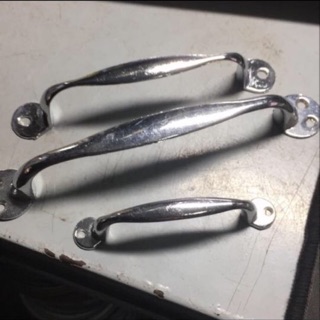 Tay nắm tủ mạ inox các cỡ