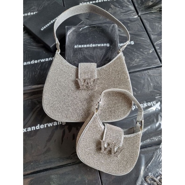 túi kẹp nách #wang. W đi tiệc full đá sáng bling dáng bầu có hộp