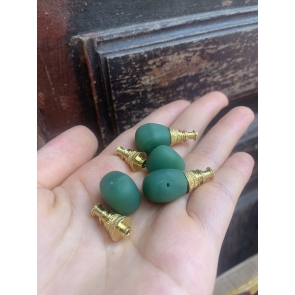 Mẫu châu bằng liuli để xâu chuỗi vòng, hạt 3 lỗ