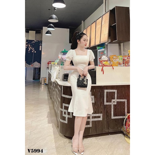 Váy đầm nữ cổ vuông ngăn tay phồng vai chất liệu lụa mẫu có mút ngực thời trang nữ năng động trẻ trung