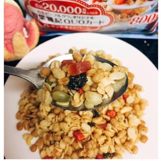 NGŨ CỐC CALBEE Nhật _ 800gr