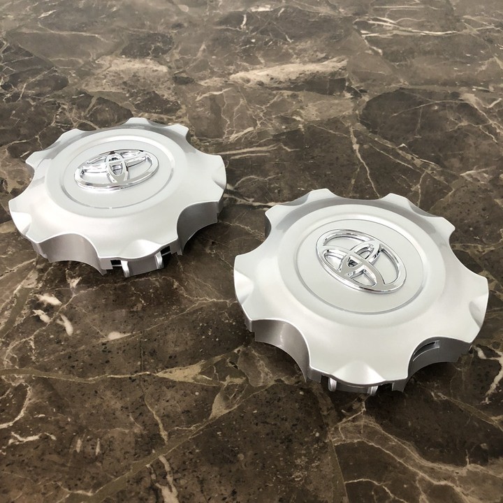 01 CHIẾC Logo chụp mâm, ốp lazang bánh xe ô tô Toyota Land Cuiser 2008-2010 -TY-123