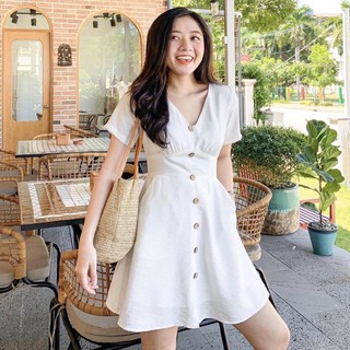 [Mã FATHANG5 giảm 10K đơn 50K] Đầm cổ V nhúng ngực 2 màu (kèm hình thật)