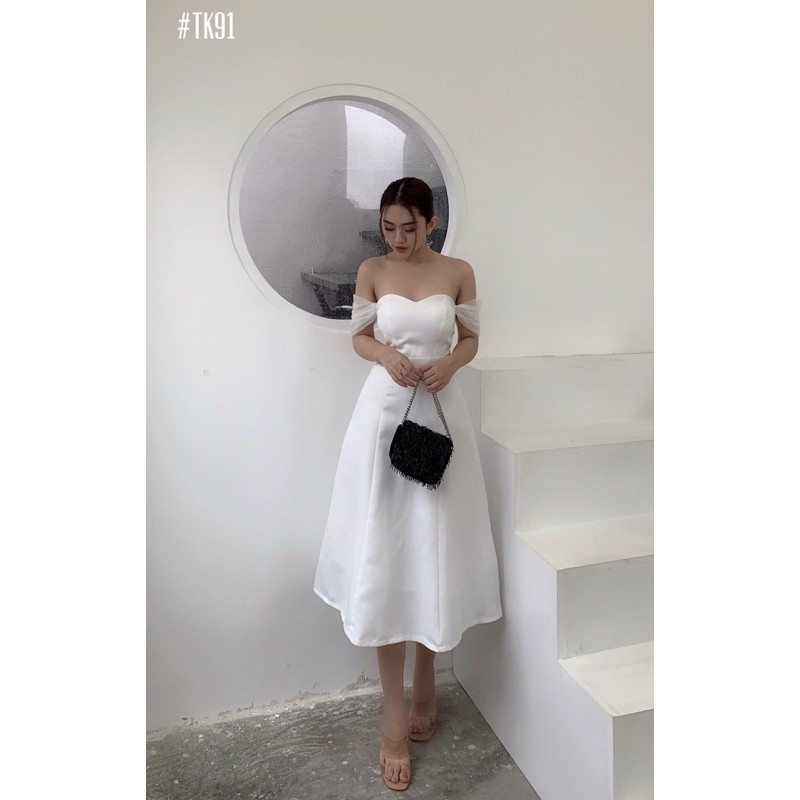 Đầm dự tiệc trắng trễ vai phi phối lưới | BigBuy360 - bigbuy360.vn