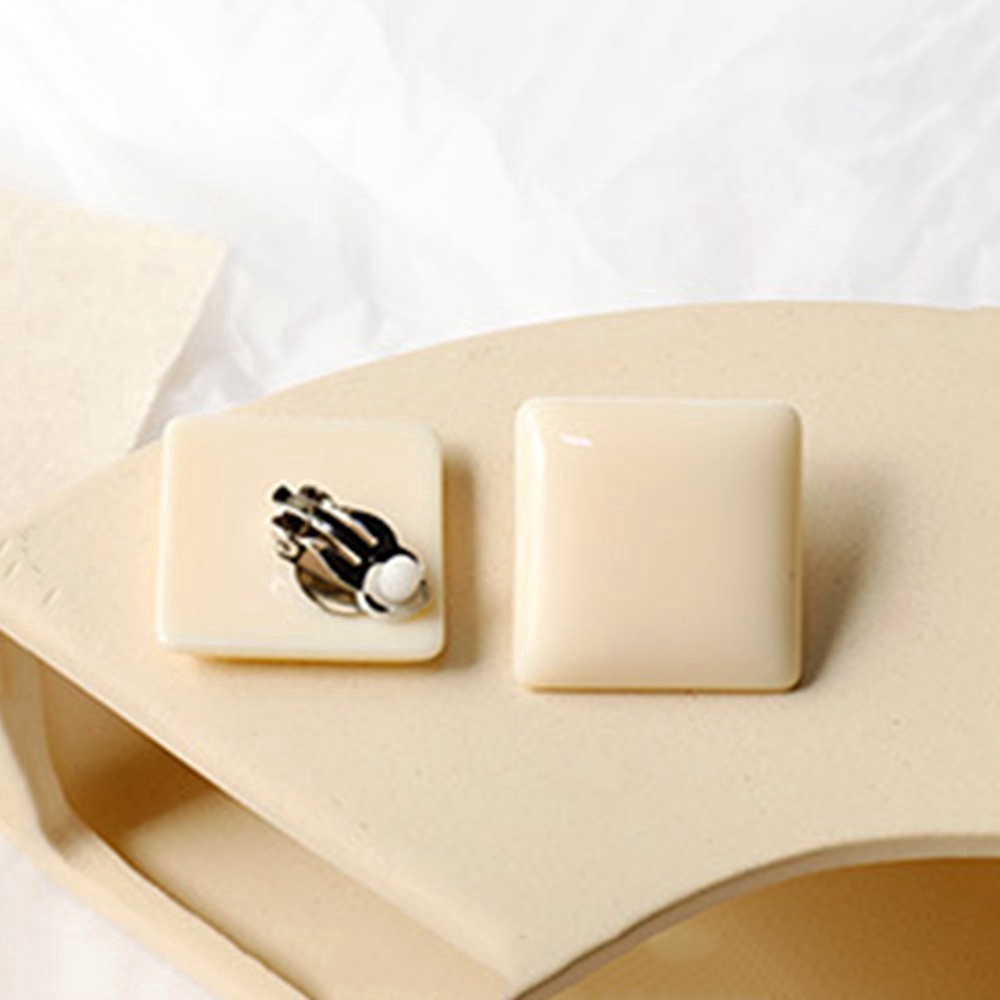 Khuyên kẹp vành tai không lỗ bằng nhựa Resin hình tròn/chữ nhật cho nữ