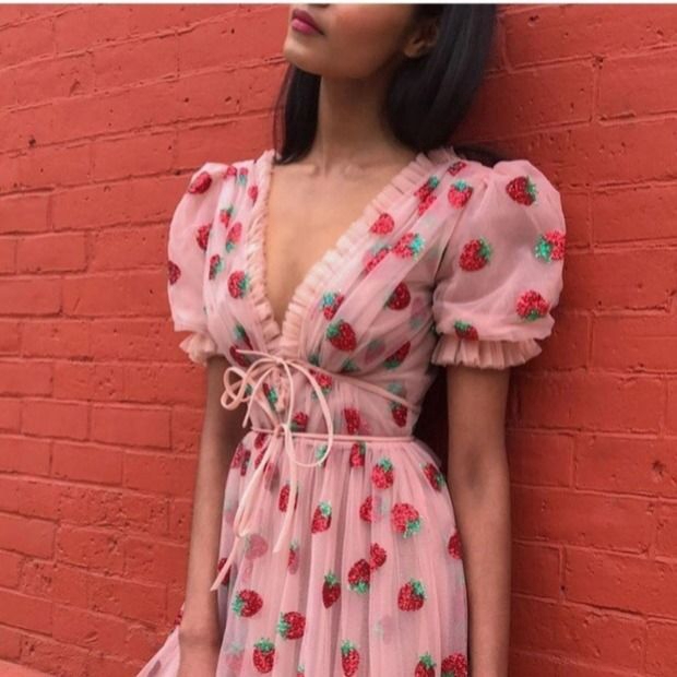 S-2XL Mùa hè mới váy hiện đại thời trang màu hồng tay ngắn dâu tây Sequin gợi cảm cổ chữ V của phụ nữ Váy Maxi của phụ nữ | BigBuy360 - bigbuy360.vn