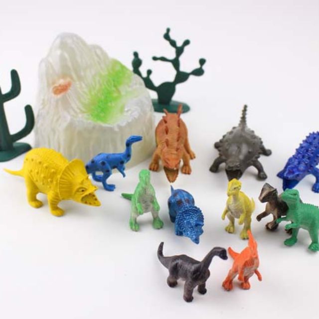 Hộp 12 k long+mô đất +cây cối