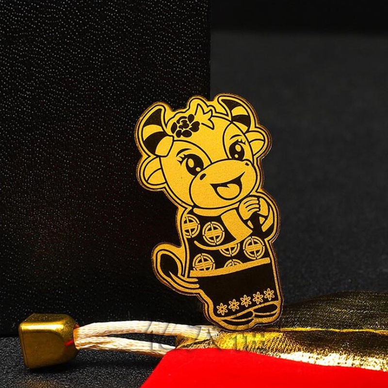 [SẢN PHẨM DÁN ĐƯỢC] Miếng Dán Mèo Thần Tài, Ông Thần Tài, Trâu Vàng, Bò Vàng Mạ Vàng 24K Chiêu Tài Hút Lộc Phong Thủy | BigBuy360 - bigbuy360.vn