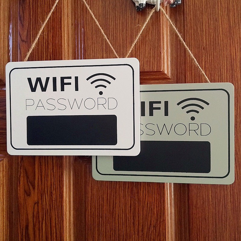 Bảng gỗ decor treo tường để ghi password wifi độc đáo.