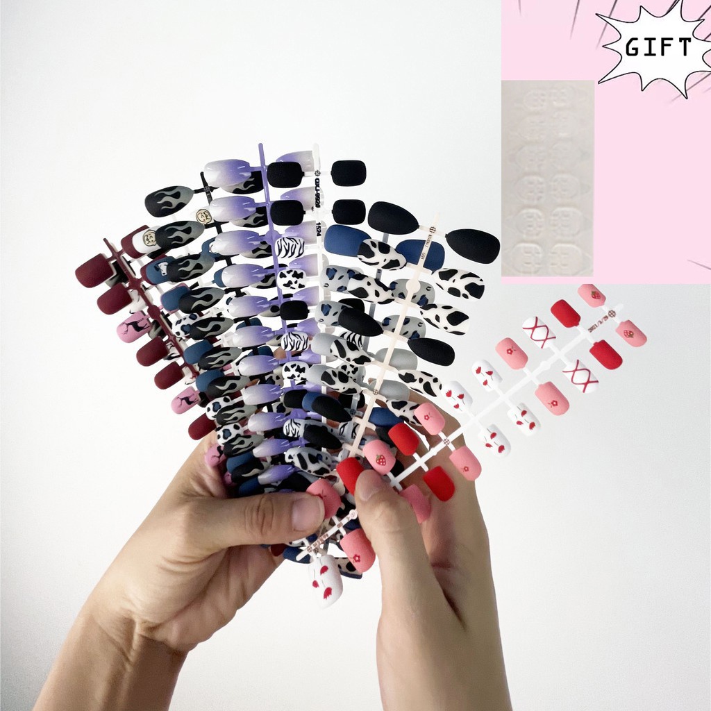 Set 24 móng tay giả kiểu Pháp che phủ toàn bộ cổ điển nhiều màu sắc