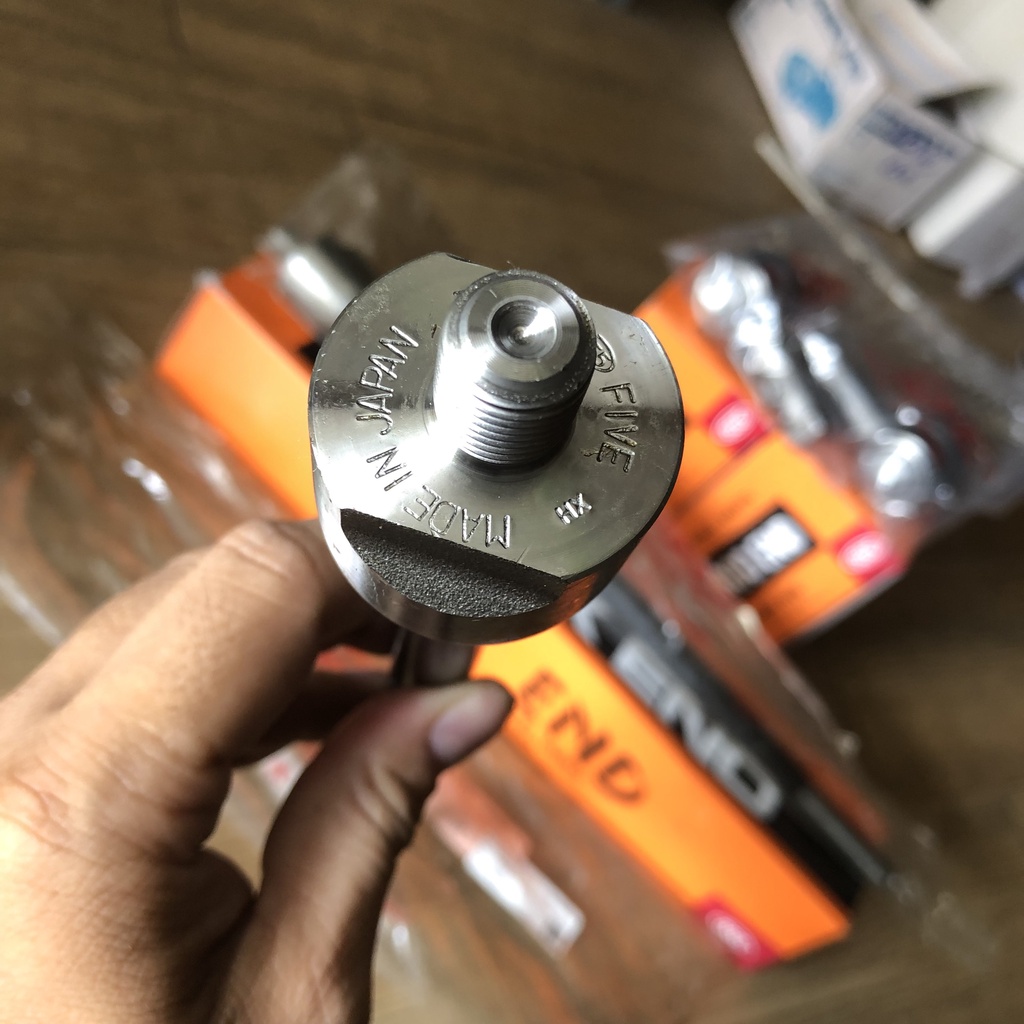 ROTUYN LÁI TRONG/ LÁI NGOÀI MITSUBISHI ATTRAGE/ MIRAGE 555 JAPAN
