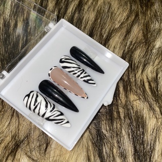 🎀 Nail box , móng up thiết kế vằn