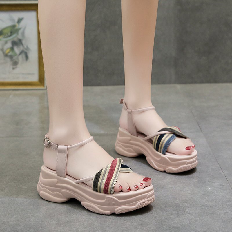 Sandal style hàn quốc tăng chiều cao dáng thời trang