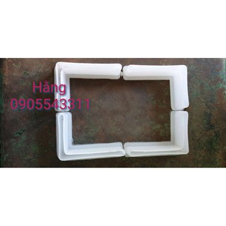 Chân đế nhựa V Lỗ V4 x 4