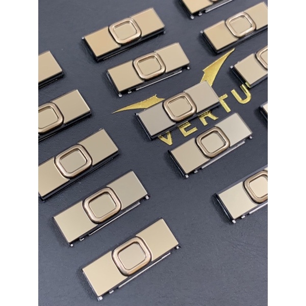 Phím trên Nokia 8800 Gold