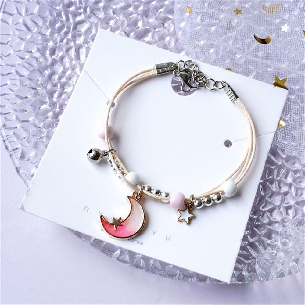 Vòng Tay Hạt Gốm Sứ Mặt Hình Bướm Kèm Chuông KENT1
