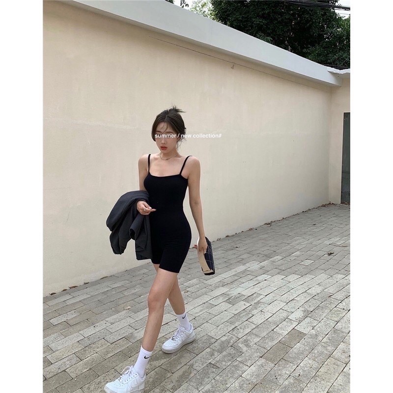 Jumpsuit áo hai dây liền quần đùi đen thun mịn | BigBuy360 - bigbuy360.vn