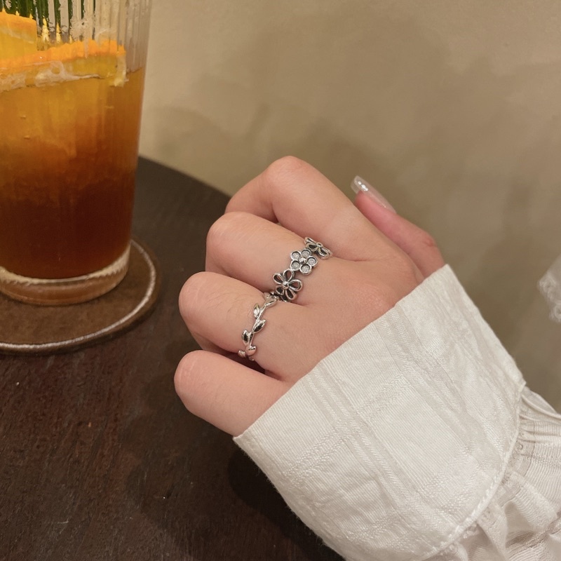 Nhẫn bạc SOFF CLUB S925 - Nhẫn hoa 5 cánh nối liền hoa thủng