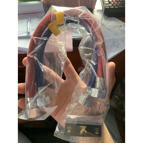 Dây cấp 3 lớp xanh đỏ