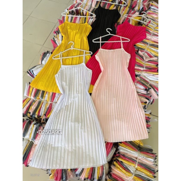 Đầm Maxi Đi Biển Váy Dập Ly 2 Dây Dáng Suông Lụa 1 Lớp Nhiều Màu Form 42~56Kg