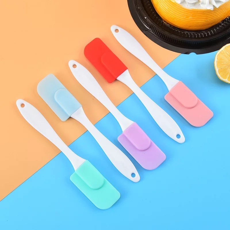 Spatula cán nhựa 18cm / Phới dẹt 1