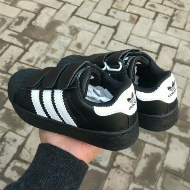 Giày Thể Thao Adidas Superstar 100% Chính Hãng Đen