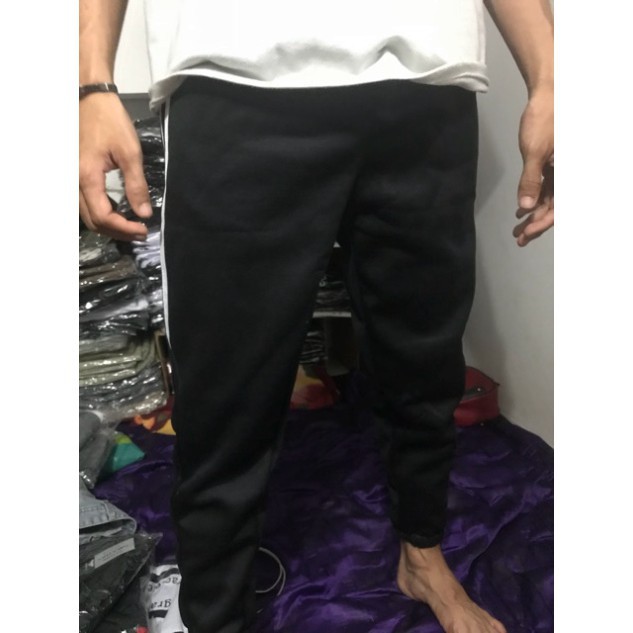 Quần nỉ thể thao, Quần jogger style kẻ sọc nhỏ dáng dài bo gấu hai màu đỏ đen co giãn thoải mái | BigBuy360 - bigbuy360.vn