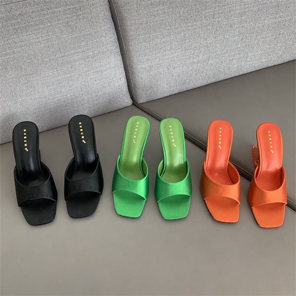 Giày Cao Gót Nữ Bằng Da Nhiều Màu Sắc 3.35 Inch Gót Cao Size Lớn 35-42