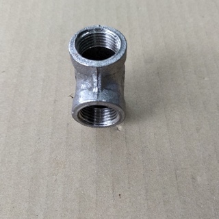 Tê ren trong DN21mm, chất liệu inox