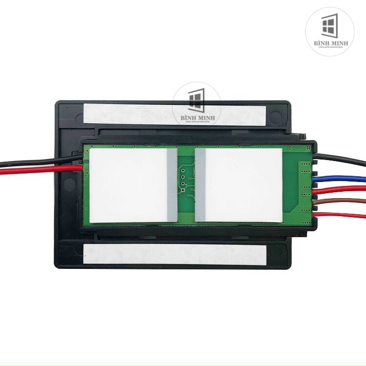 Công tắc cảm ứng gương - 2 nút, điều khiển đèn led và tấm sấy