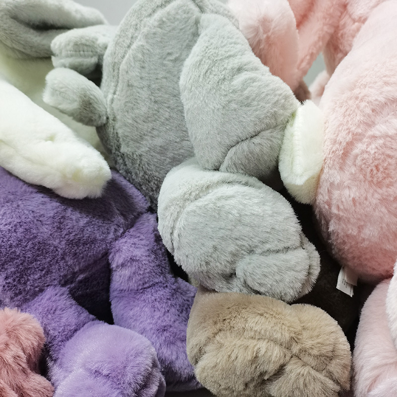 Thỏ nhồi bông đáng yêu NCT