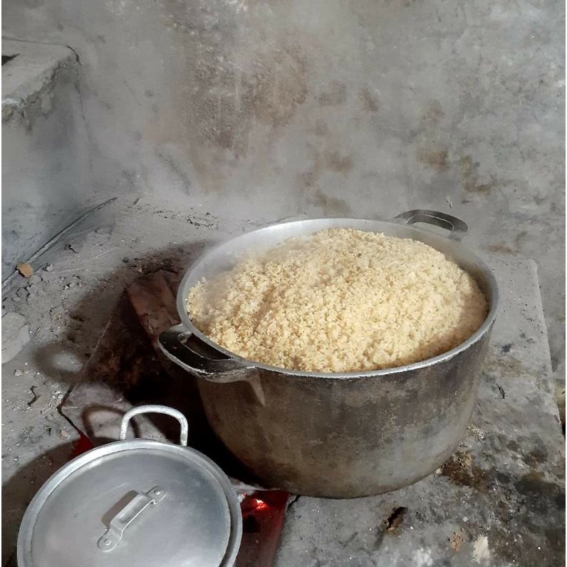 CỐT NẾP CẨM 5 lít.Tặng 2 chai bất kì do khách chọn.