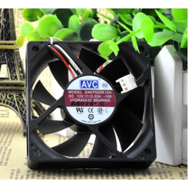 Fan 7cm  FOXCONN 0.50A, AVC 0.33A kích thước 70x70x15mm mới 98%