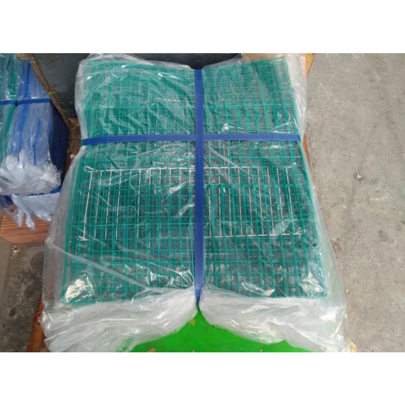 Lồng tắm chim lớn 30x34x40 dành cho chích choè, chào mào tặng khay tắm
