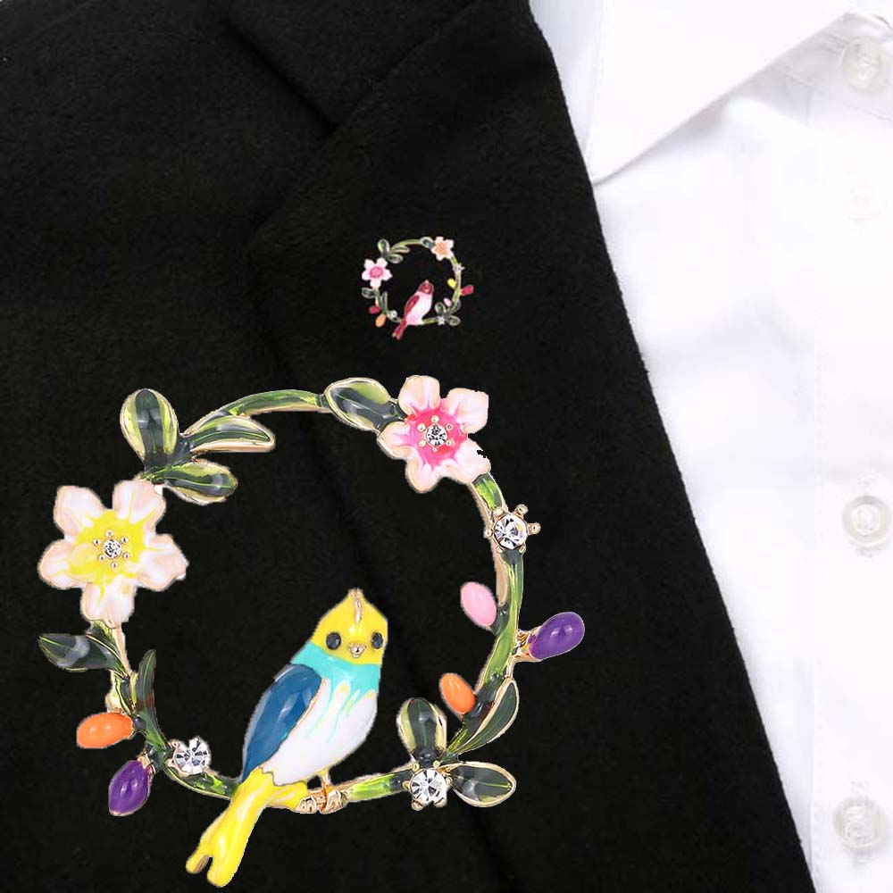 Vòng hoa cài áo thanh lịch duyên dáng