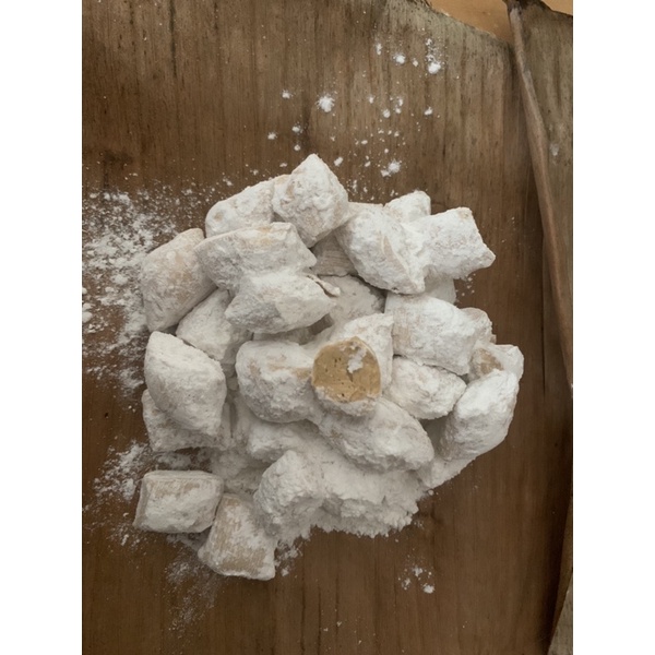 1kg kẹo ú /Kẹo bột gừng/ kẹo kéo/ kẹo ở lổ