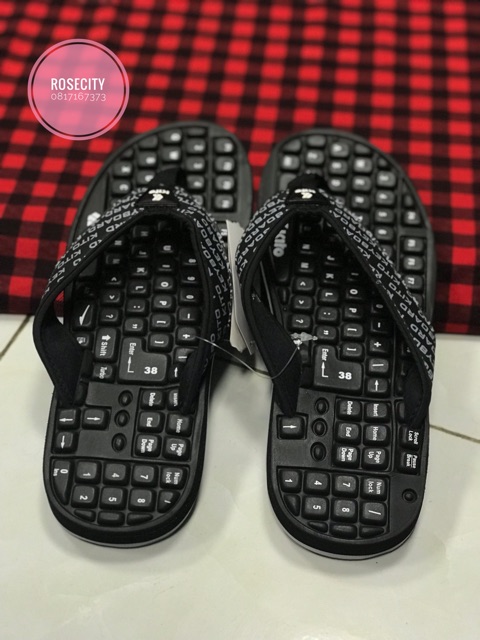 Dép Thái Lan xỏ ngón nam KITO bàn phím EM4210