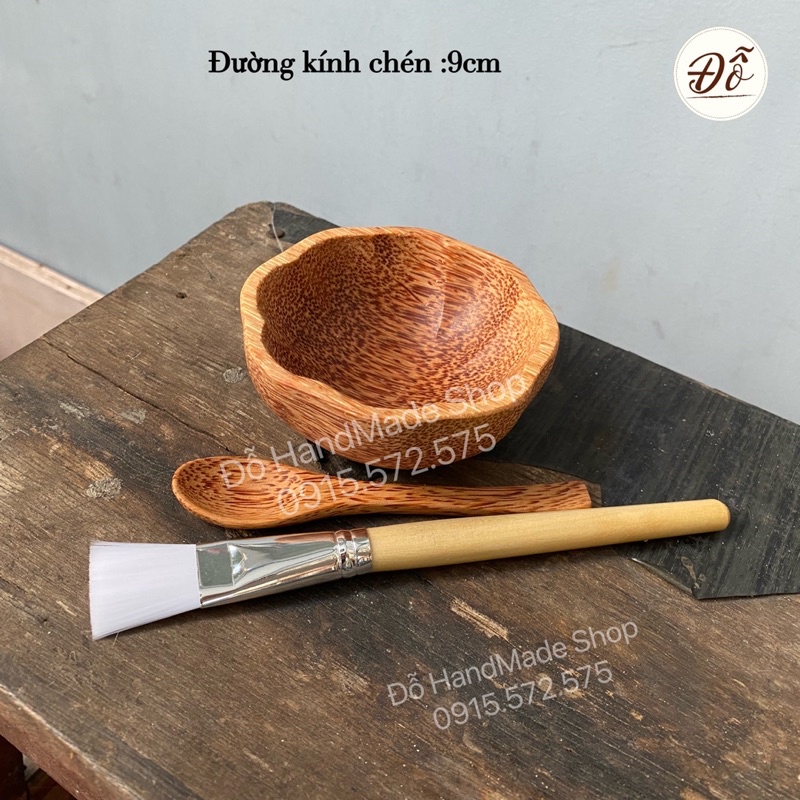 combo 3 món: chén gỗ dừa hình hoa mai dk 9cm + cọ cán gỗ+ muỗng dừa 12cm, bộ dụng cụ trộn mặt nạ