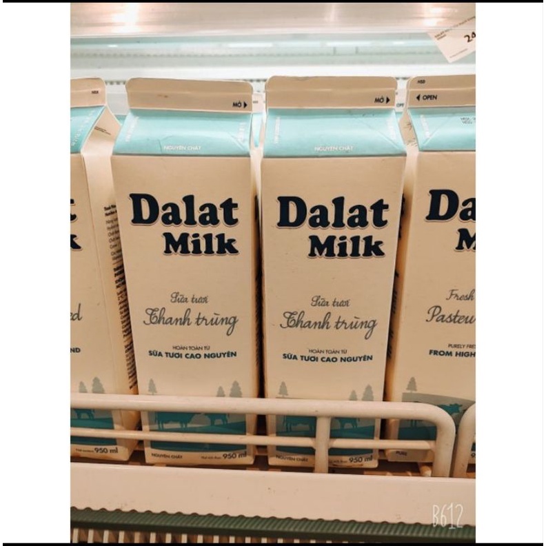 Sữa tươi thanh trùng Đà Lạt milk không đường 950ml