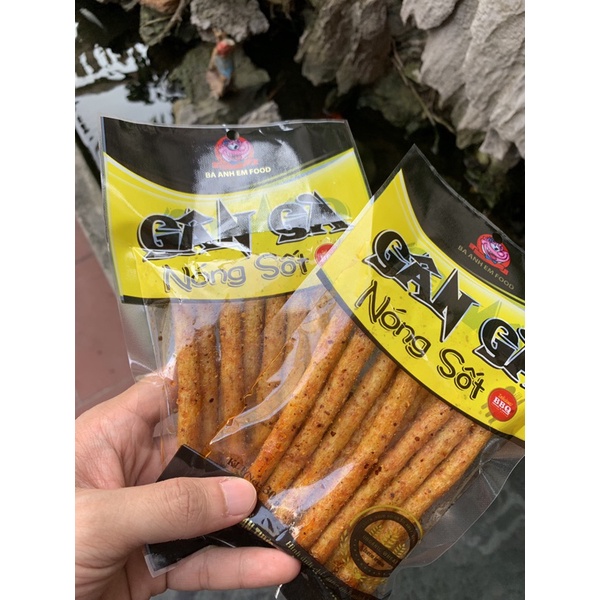 Snack gân gà nóng sốt dai ngon