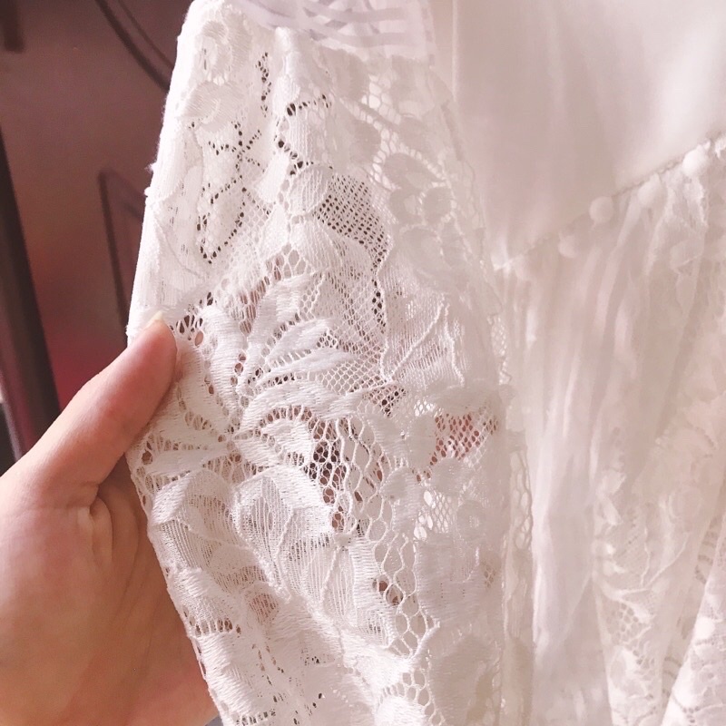 Pass đầm ren siêu xinh