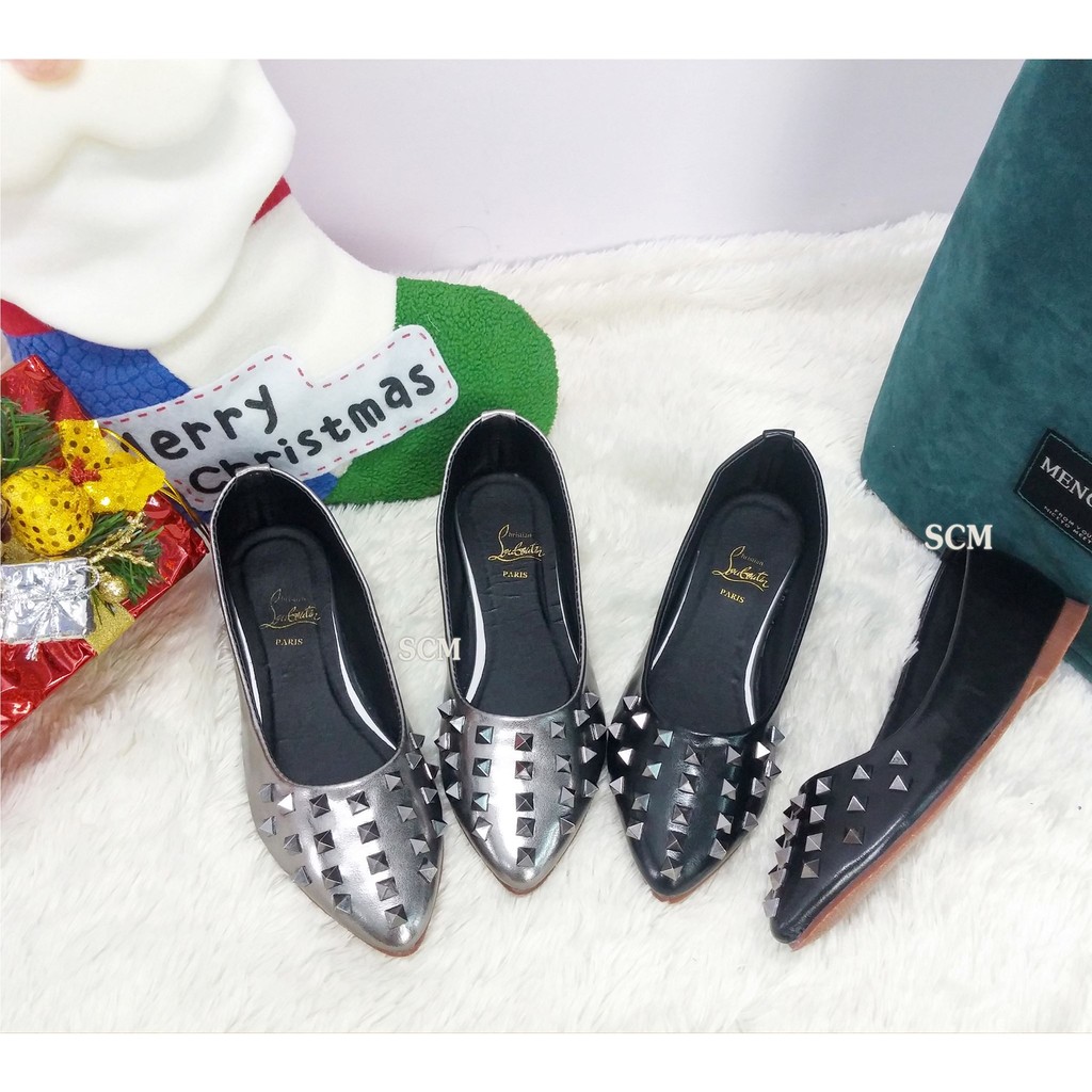 SALE - Giày búp bê đinh