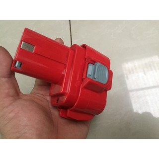 Pin makita 9.6v 2.5a được làm từ pin samsung mới