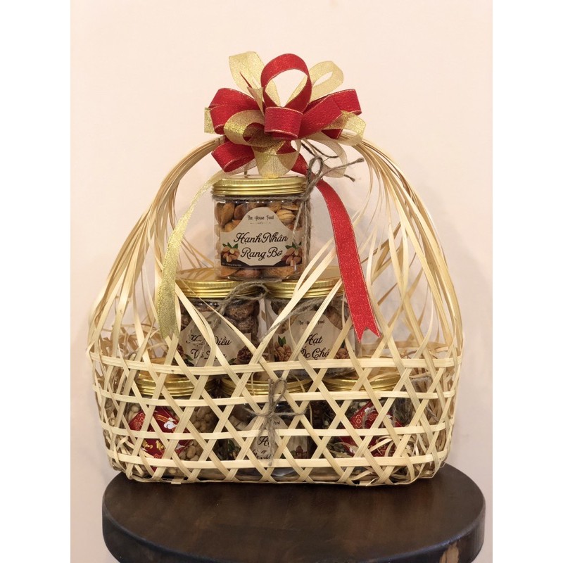 SET GIỎ QUÀ TẾT ĐAN TRE (Hạt Dinh Dưỡng) | BigBuy360 - bigbuy360.vn
